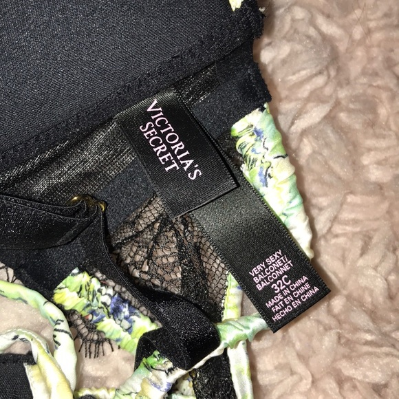 Bra - Picture 6 of 6